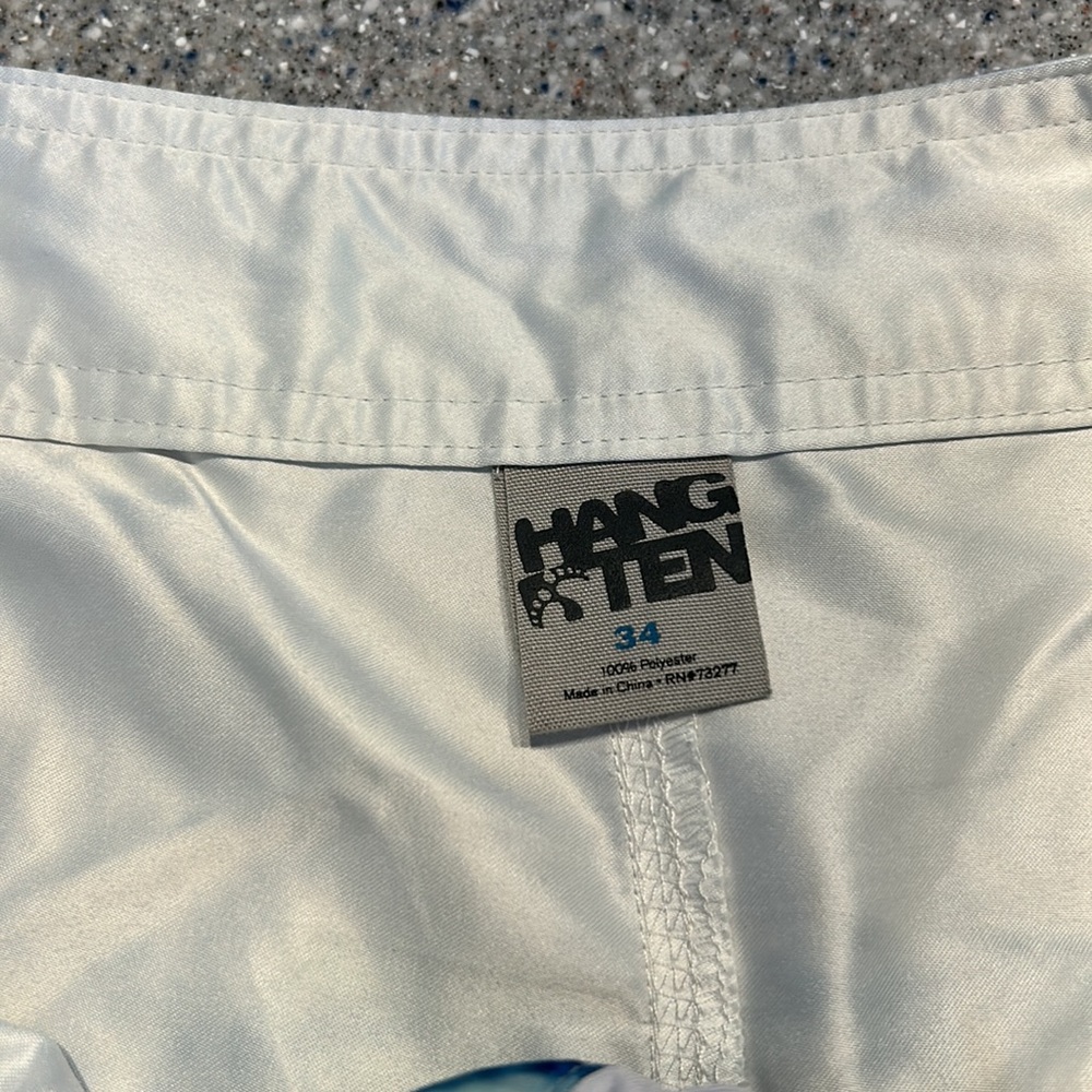 Hang Ten men’s board shorts size 34 waist - Picture 5 of 7